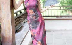 日本少妇被爽到高潮无码